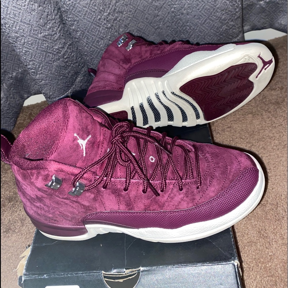Air Jordan 12 Retro 'Bordeaux